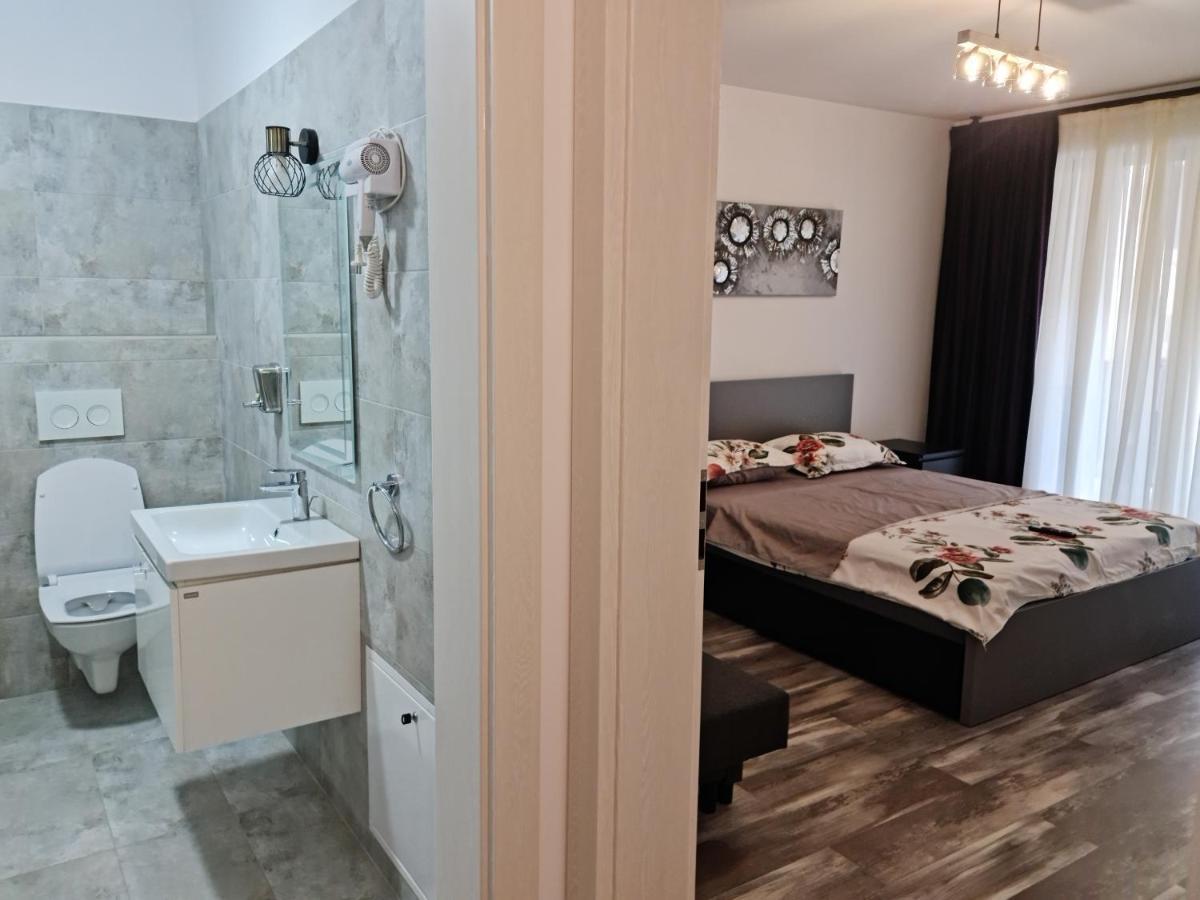 Apartament E'Special No3 Alba Iulia Bagian luar foto