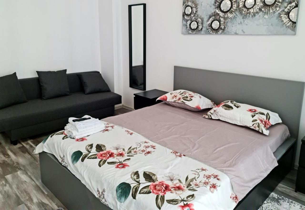 Apartament E'Special No3 Alba Iulia Bagian luar foto